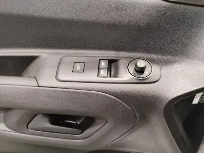 Photo 19 Citroën Berlingo  VAN M 1000 BLUEHDI 100 S&S CLUB