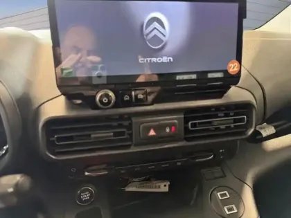 Photo 14 Citroën Berlingo  Van M charge utile majorée Diesel 130ch automatique Pack Premium Connect