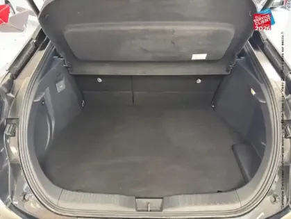 Photo 13 Toyota C-HR  2.0 Hybride Rechargeable 225ch Collection Premiere MY25