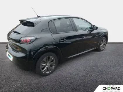 Photo 7 Peugeot 208  Electrique 50 kWh 136ch