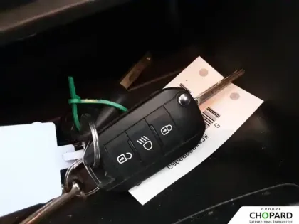 Photo 13 Peugeot 208  PureTech 75 S&S BVM5