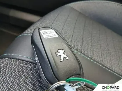 Photo 13 Peugeot 2008  BlueHDi 130 S&S EAT8