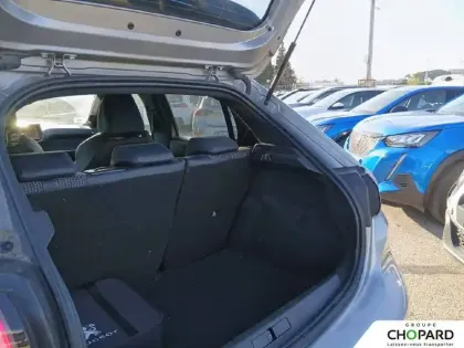 Photo 43 Peugeot 208  Electrique 50 kWh 136ch