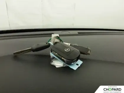 Photo 13 Opel Corsa  1.2 Turbo 100 ch BVM6