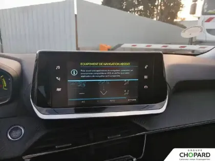 Photo 12 Peugeot 2008  Electrique 136 ch