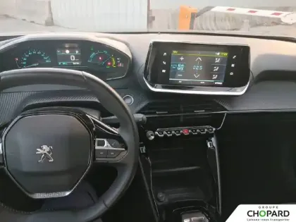 Photo 9 Peugeot 2008  Electrique 136 ch