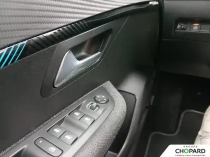 Photo 39 Peugeot 208  Electrique 50 kWh 136ch