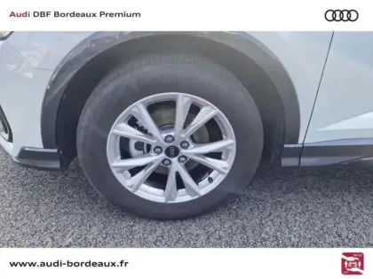 Photo 14 Audi Q3 35 TFSI 150 ch S tronic 7 S line