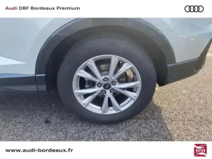 Photo 17 Audi Q3 35 TFSI 150 ch S tronic 7 S line
