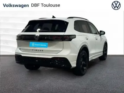 Photo 6 Volkswagen Tiguan 1.5 eTSI 150ch DSG7 R-Line