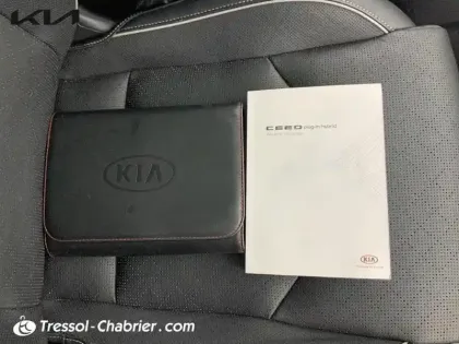 Photo 15 Kia Xceed  1.6 GDi Hybride Rechargeable 141ch DCT6 Premium