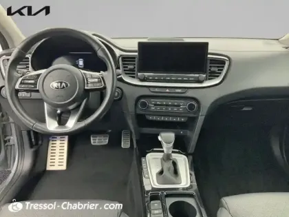 Photo 9 Kia Xceed  1.6 GDi Hybride Rechargeable 141ch DCT6 Premium