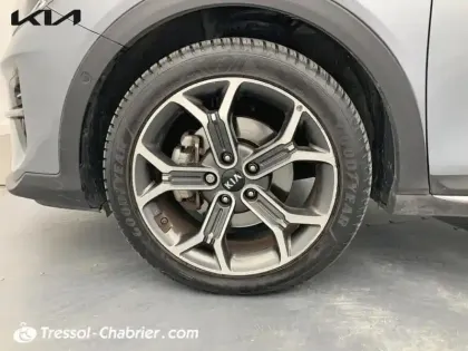 Photo 14 Kia Xceed  1.6 GDi Hybride Rechargeable 141ch DCT6 Premium