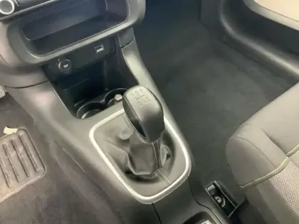 Photo 23 Citroën C3  BlueHDi 100 S&S BVM5 Shine Business