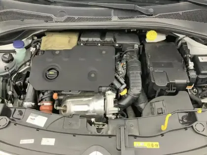 Photo 6 Citroën C3  BlueHDi 100 S&S BVM5 Shine Business