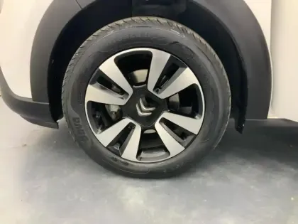 Photo 14 Citroën C3  BlueHDi 100 S&S BVM5 Shine Business