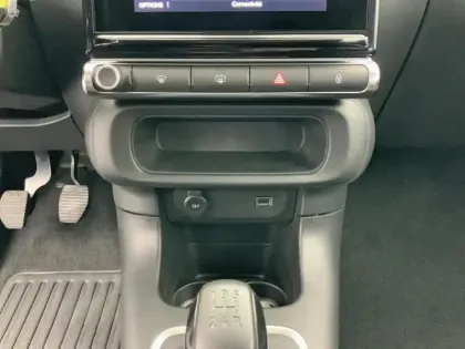 Photo 12 Citroën C3  BlueHDi 100 S&S BVM5 Shine Business