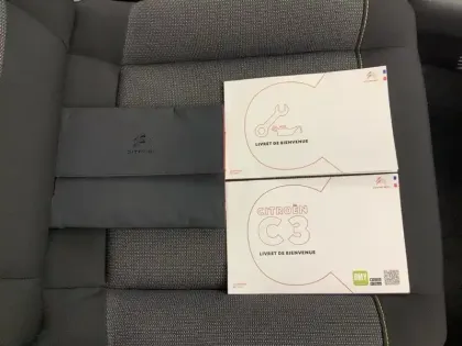 Photo 15 Citroën C3  BlueHDi 100 S&S BVM5 Shine Business