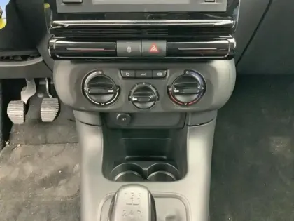 Photo 12 Citroën C3  PureTech 83 S&S BVM5 YOU!