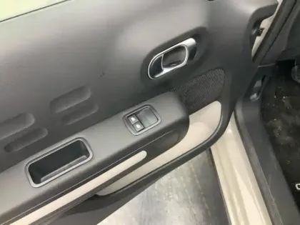 Photo 19 Citroën C3  PureTech 83 S&S BVM5 YOU!