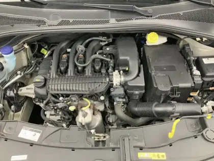 Photo 6 Citroën C3  PureTech 83 S&S BVM5 YOU!