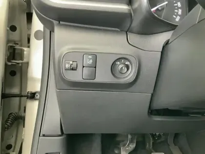 Photo 16 Citroën C3  PureTech 83 S&S BVM5 YOU!