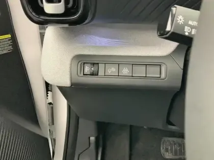 Photo 16 Citroën C3 Aircross  Hybride 145 e-DCS6 Plus