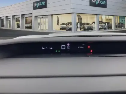 Photo 20 Citroën C3 Aircross  Hybride 145 e-DCS6 Plus