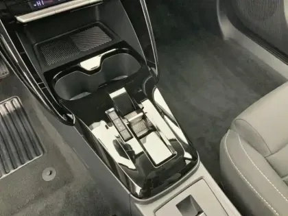 Photo 23 Citroën C3 Aircross  Hybride 145 e-DCS6 Plus