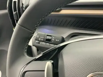 Photo 17 Citroën C3 Aircross  Hybride 145 e-DCS6 Plus