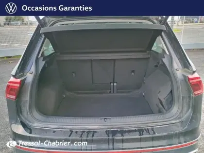 Photo 7 Volkswagen Tiguan  2.0 TDI 150ch DSG7 Elegance