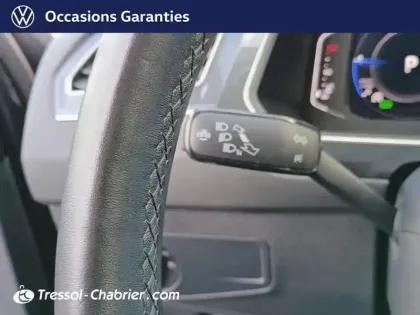 Photo 16 Volkswagen Tiguan  2.0 TDI 150ch DSG7 Elegance