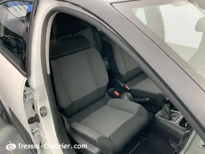 Photo 8 Citroën C3  BlueHDi 100 S&S BVM5 Shine Business