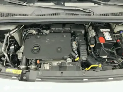 Photo 6 Citroën Berlingo  7 places BlueHDi 100 S&S BVM Feel