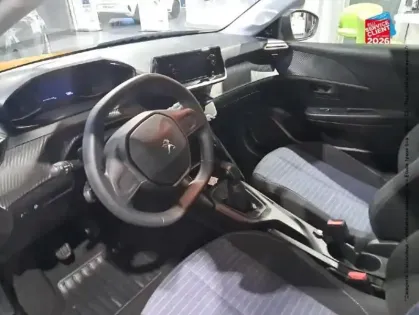 Photo 29 Peugeot 208  1.2 PureTech 75ch S&S Like 2022