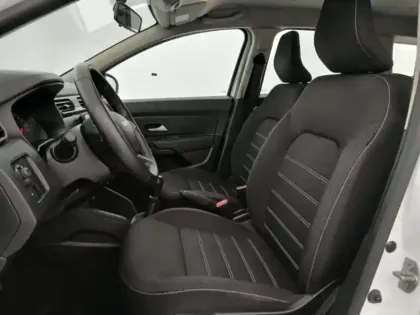 Photo 13 Dacia Duster  1.0 ECO-G 100ch Expression 4x2