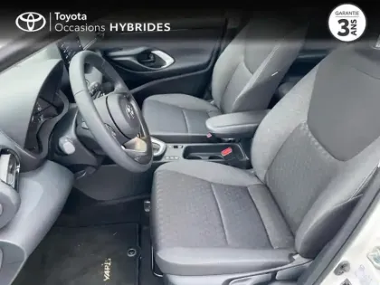 Photo 10 Toyota Yaris  116h Dynamic 5p MC24