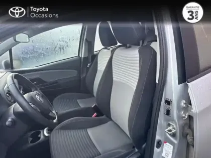 Photo 10 Toyota Yaris  70 VVT-i Ultimate 5p