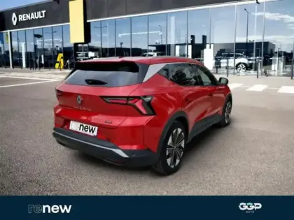 Photo 5 Renault Scenic  E-Tech Electric 220ch Techno grande autonomie -24