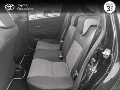 Photo 11 Toyota Yaris  70 VVT-i Design Y20 5p Connect