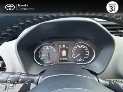 Photo 13 Toyota Yaris  110 VVT-i Ultimate CVT 5p