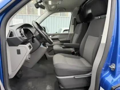 Photo 9 Volkswagen Transporter  Fg 3.0T L2H1 2.0 TDI 150ch Business Line DSG7