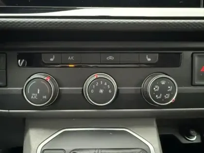 Photo 14 Volkswagen Transporter  Fg 3.0T L2H1 2.0 TDI 150ch Business Line DSG7