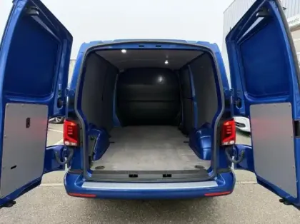 Photo 5 Volkswagen Transporter  Fg 3.0T L2H1 2.0 TDI 150ch Business Line DSG7