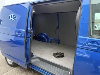 Photo 10 Volkswagen Transporter  Fg 3.0T L2H1 2.0 TDI 150ch Business Line DSG7