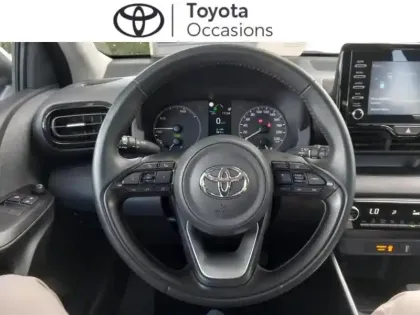 Photo 5 Toyota Yaris  116h Dynamic 5p MC24