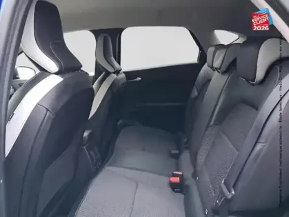 Photo 10 Renault Captur  1.6 E-Tech hybride 145ch Intens -21 Camera GPS Attelage