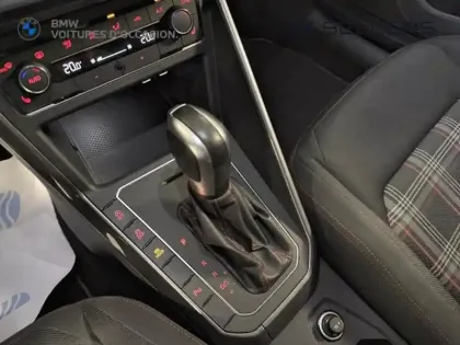 Photo 12 Volkswagen Polo  2.0 TSI 200ch GTI DSG6 Euro6d-T