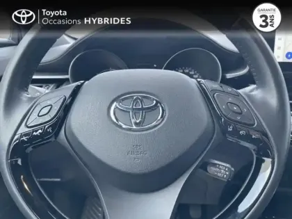 Photo 8 Toyota C-HR  1.8 Hybride 122ch Design E-CVT