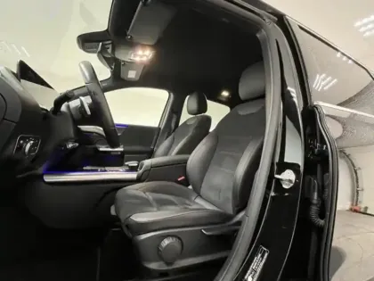 Photo 11 Mercedes Classe B  200 163ch AMG Line Edition 7G-DCT 9cv